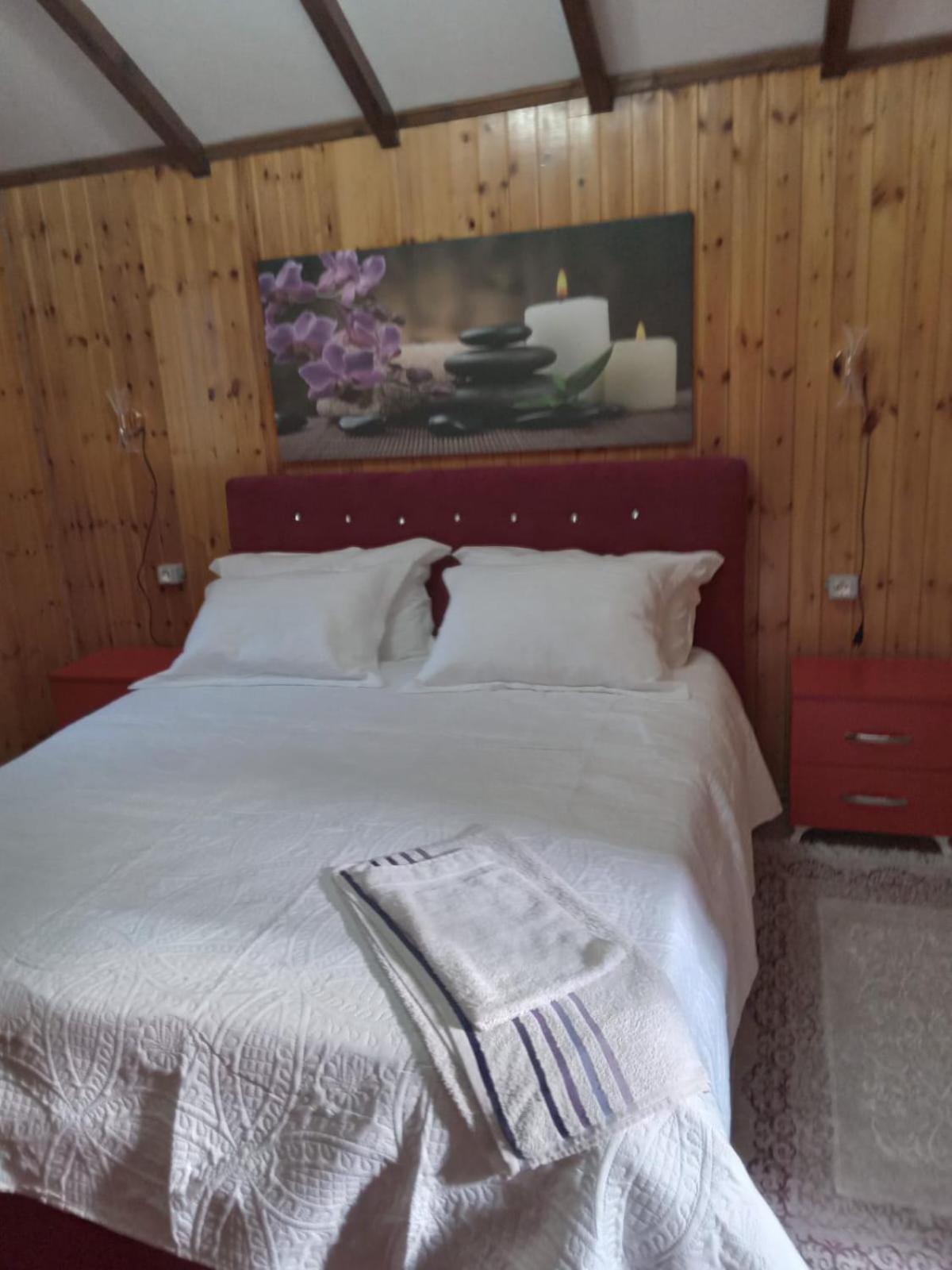 Guesthouse Hamiti Llogara Dukat Екстериор снимка